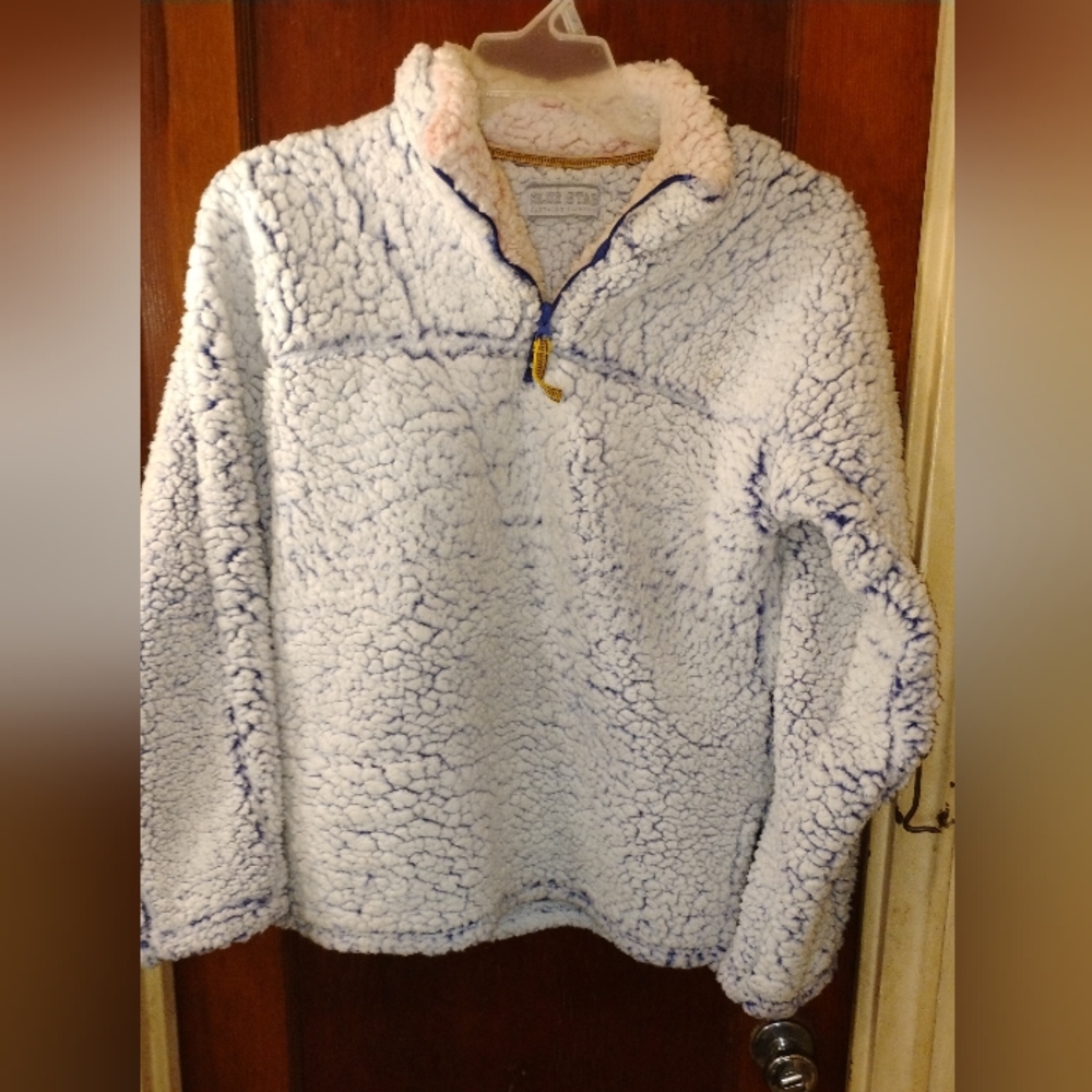 Blue Star clothing company Sherpa pullover sweatshirt